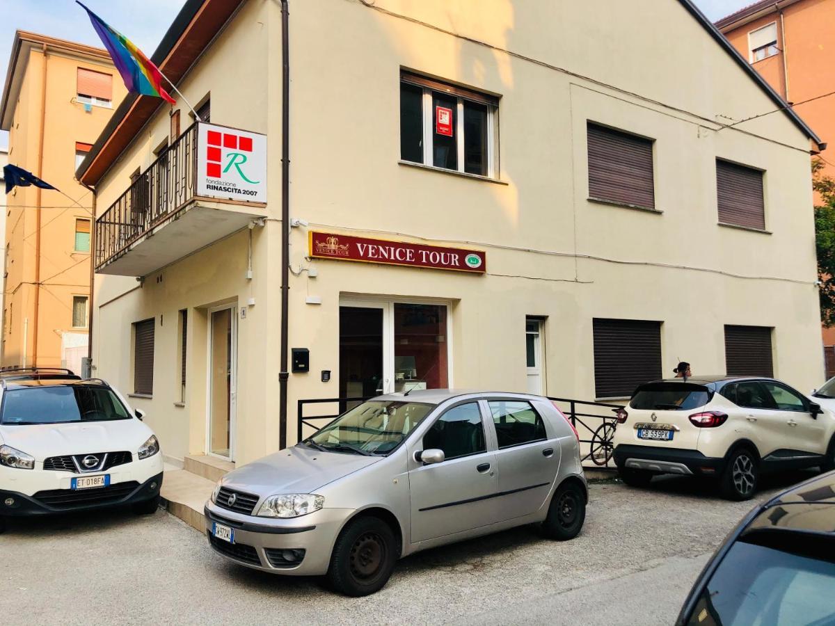 Hotel Venice Tour Mestre Exterior photo